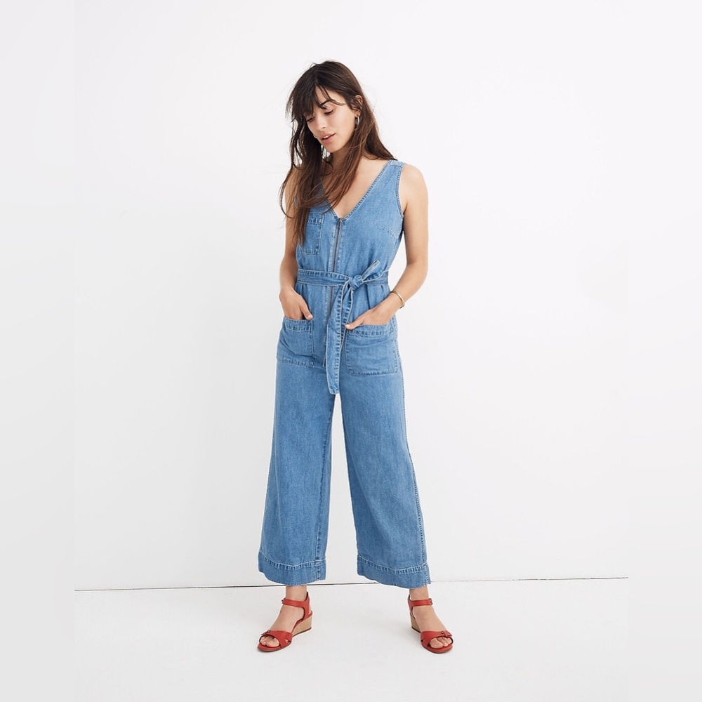 Madewell Denim Sleeveless Zip-Front Jumpsuit in Conroy Wash Blue Overalls Boho